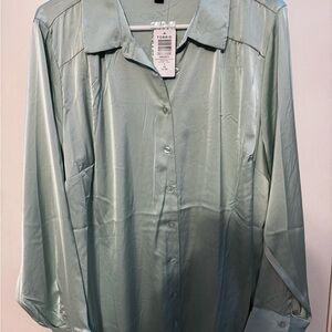 Torrid Women's Satin Button-Down Shirt - Mint Green